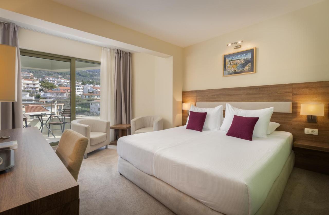 Hotel Park Makarska Ngoại thất bức ảnh